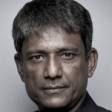 आदिल हुसैन